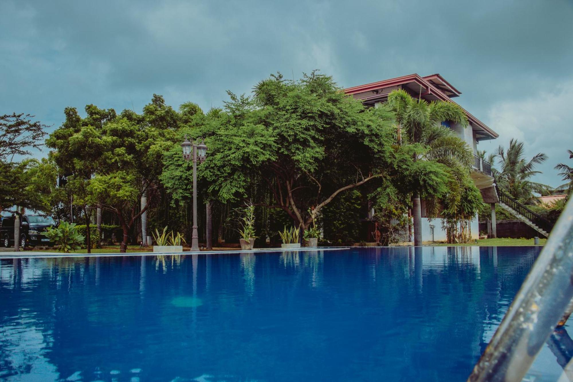 Aqua Hotel Yala Extérieur photo