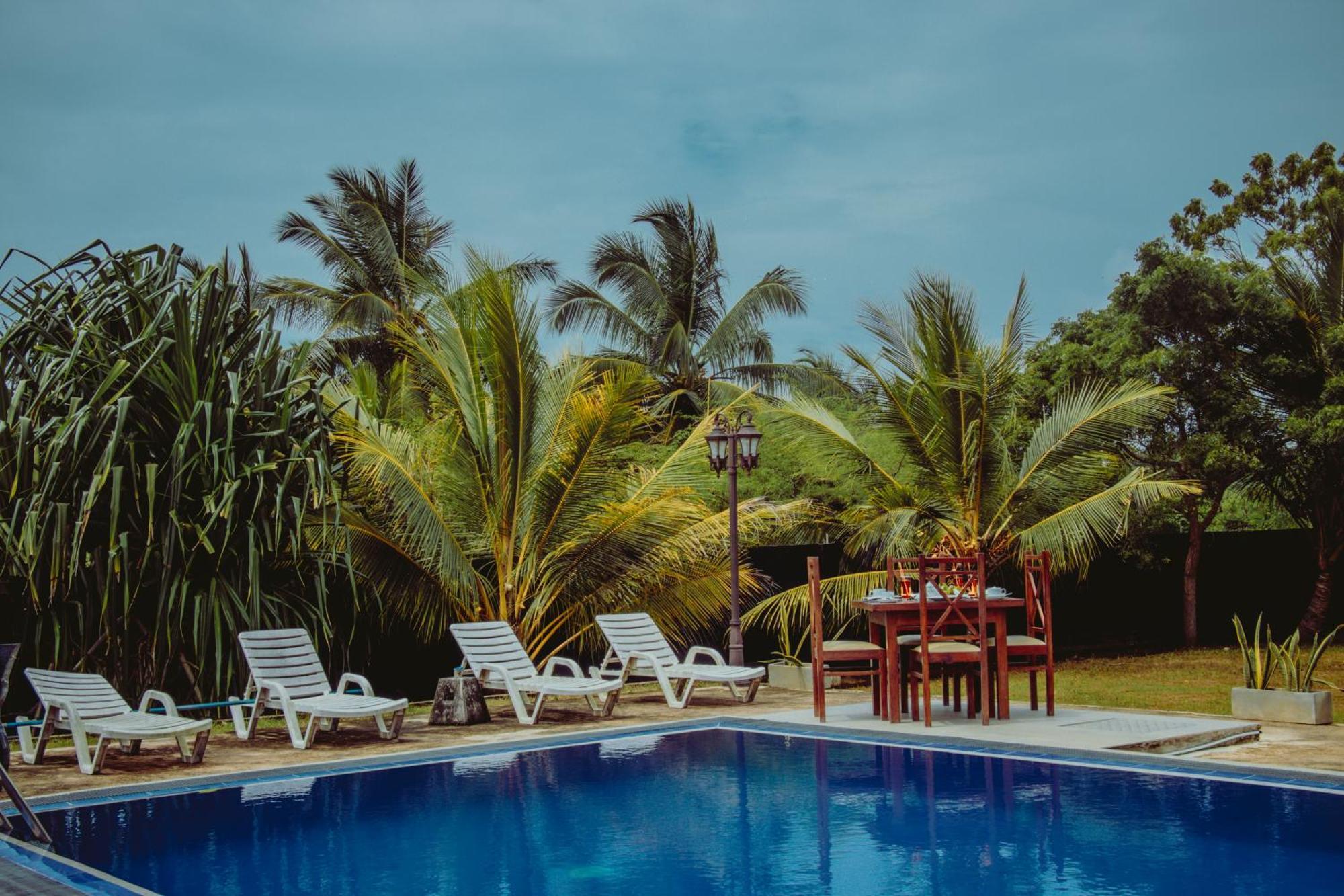 Aqua Hotel Yala Extérieur photo